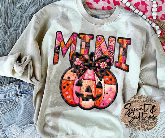 Mini patchwork pumpkin Infant/Toddler/Youth Graphic T-Shirt