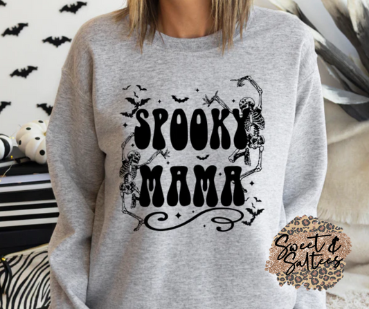 Spooky Mama Graphic T-shirt