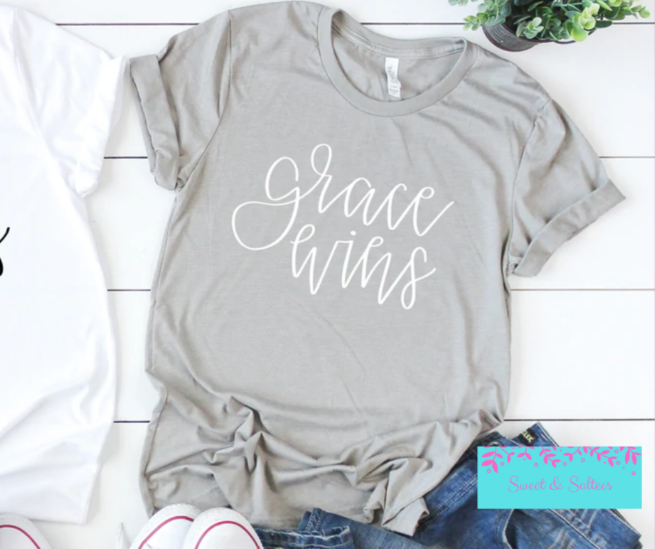 Grace Wins White Print Graphic T-shirt