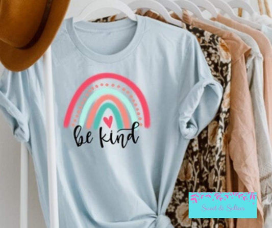 Be kind rainbow graphic t-shirt