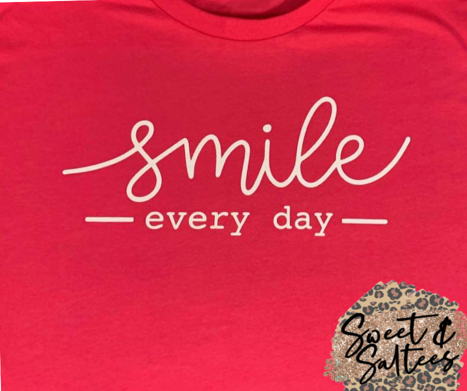 Smile Every Day Graphic T-shirt